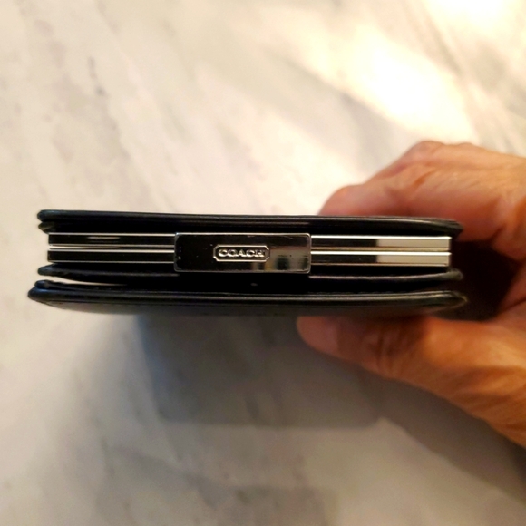 Coach Snap Wallet Purse - Picture 4 of 6